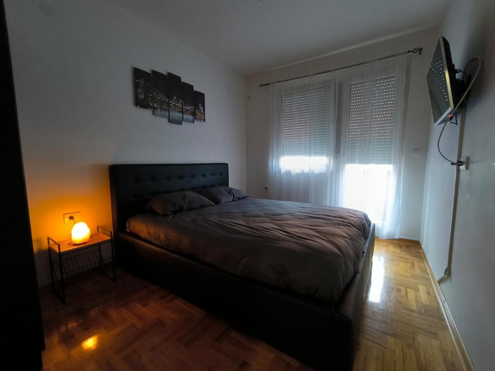 Apartman Zivic Ниш Екстер'єр фото